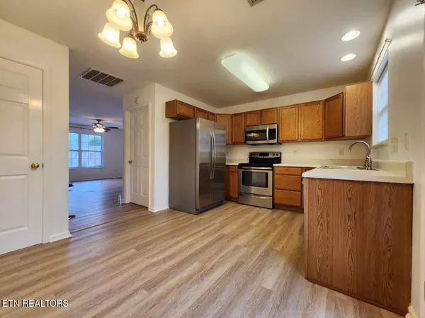 Knoxville, TN 37918,4836 Poplar Crest WAY