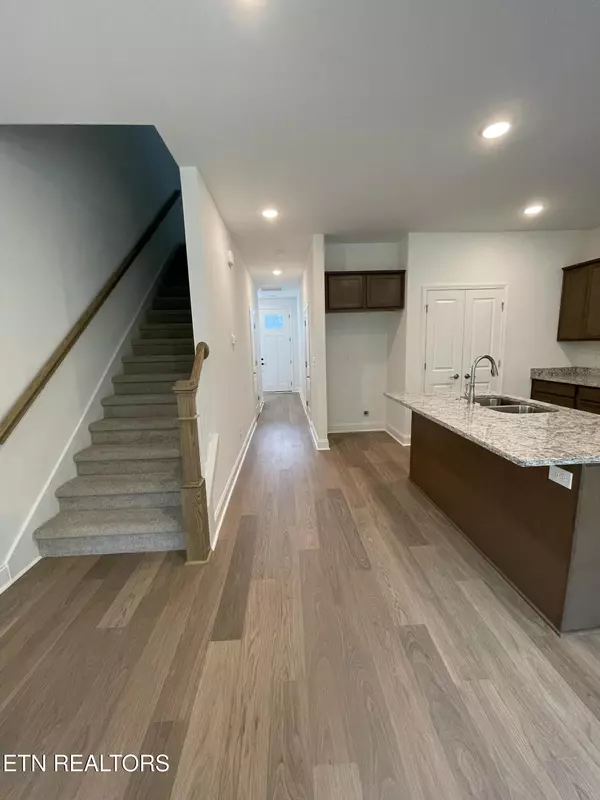 Knoxville, TN 37920,8829 Chapman Trace WAY