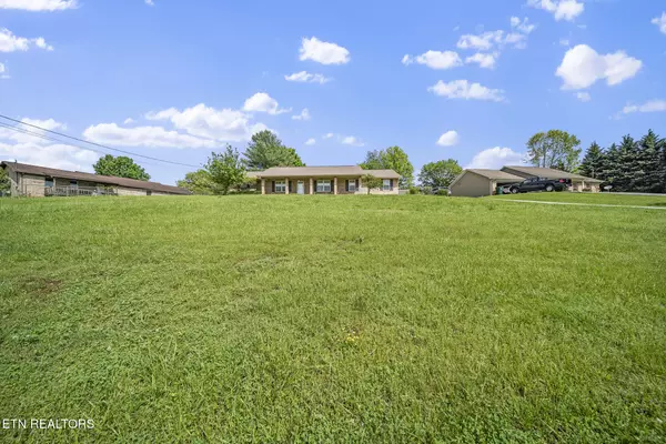 Kodak, TN 37764,339 Woods  View CIR