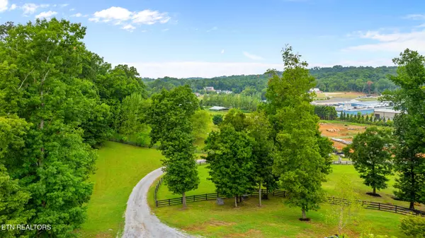 Louisville, TN 37777,3631/3635 Louisville Rd