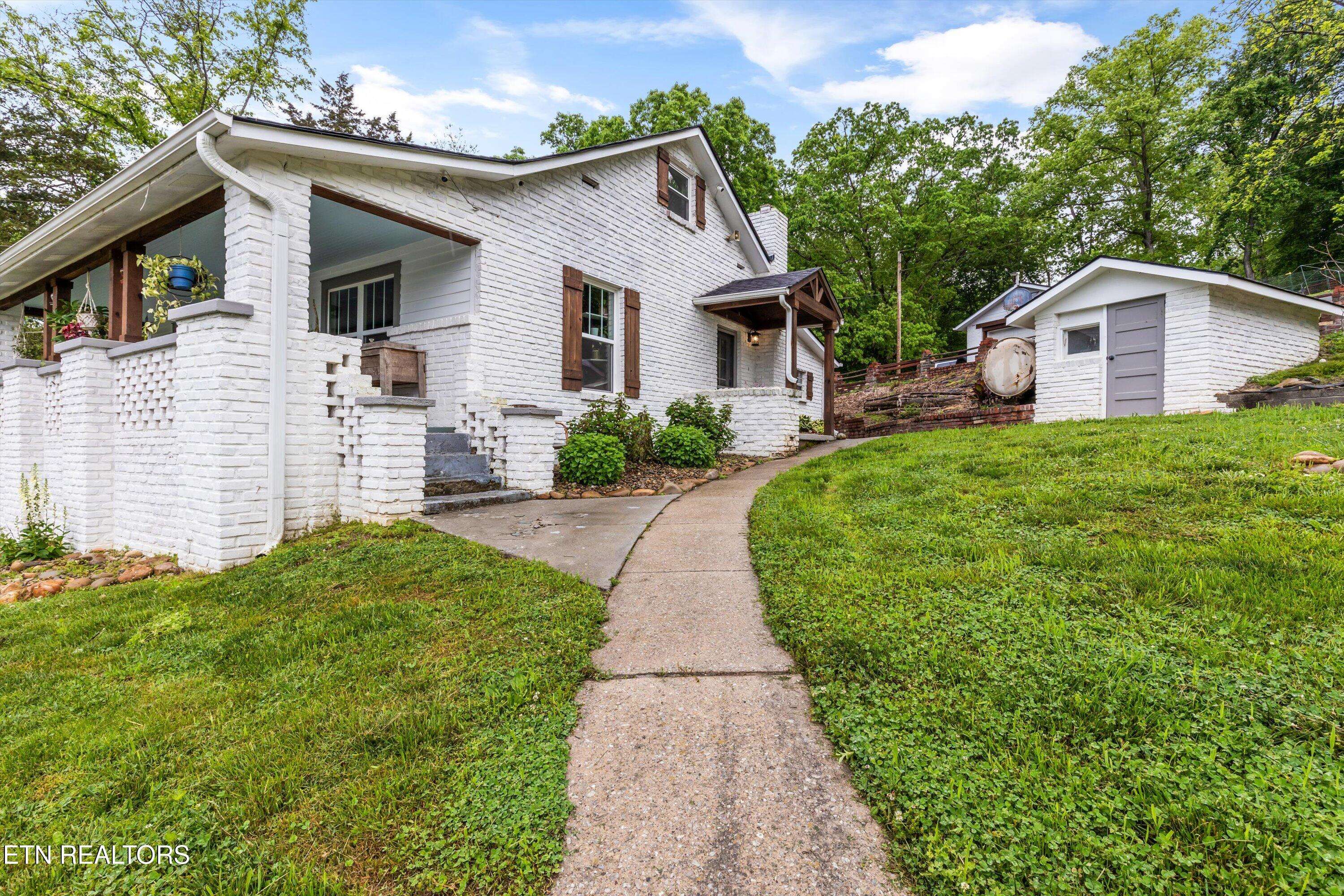 Powell, TN 37849,9337 Pedigo Rd