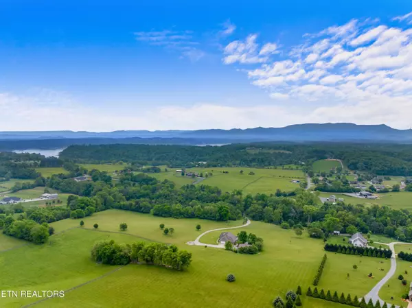 Dandridge, TN 37725,687 Burchfield Road