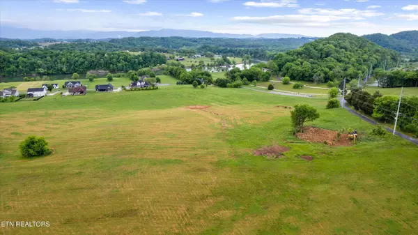 Kodak, TN 37764,2706 Kelly LN