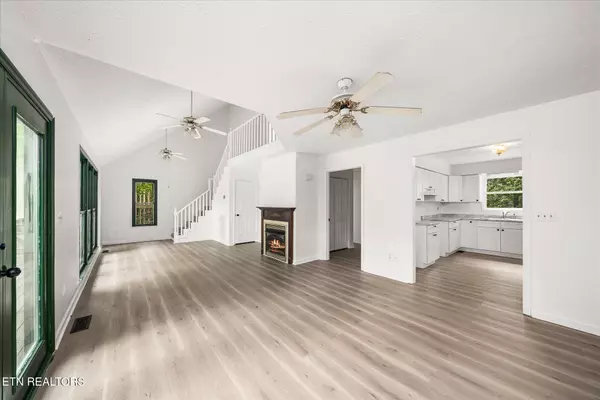 Jamestown, TN 38556,113 Laurel DR