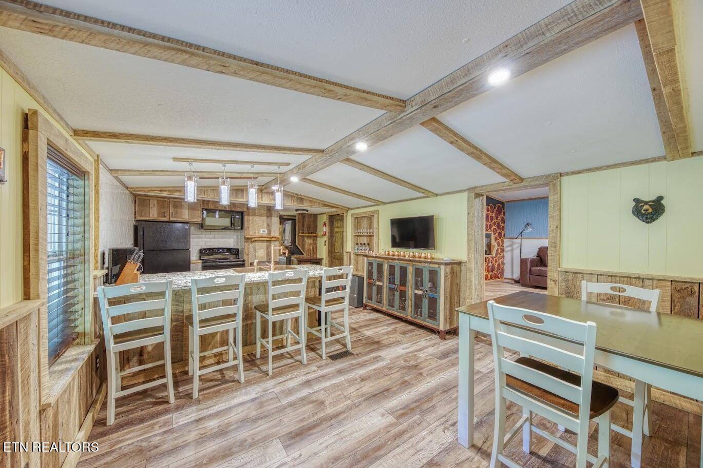 Sevierville, TN 37876,2029 Mountain Spring WAY