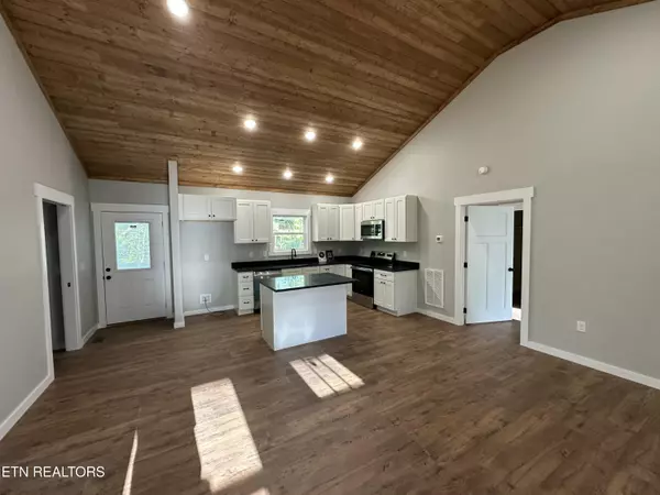 Crossville, TN 38572,3013 Diego DR