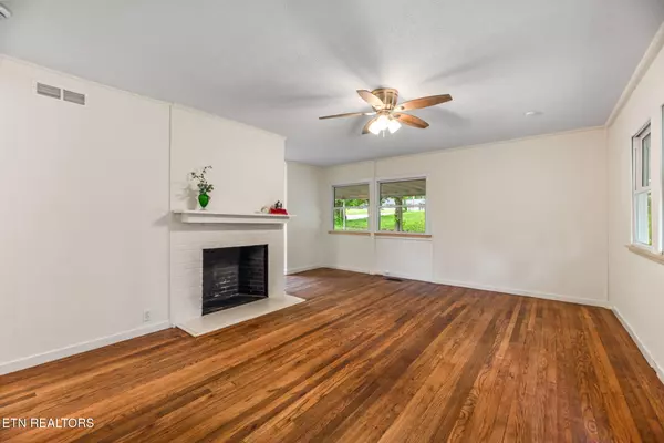 Oak Ridge, TN 37830,136 Georgia Ave