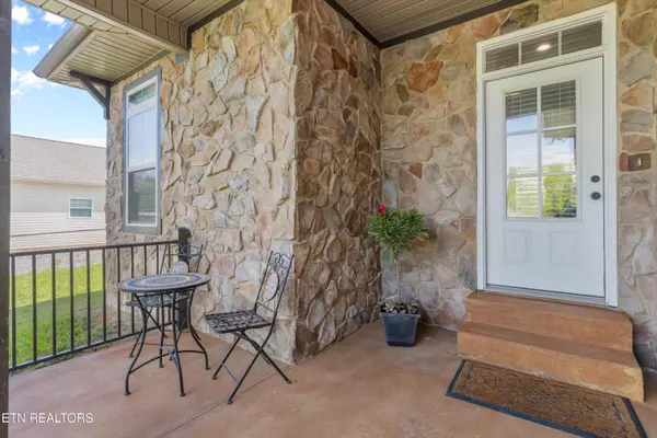 Sevierville, TN 37876,1207 Beaumont Ave