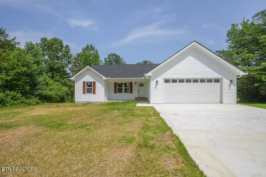 335 Thompson Rd, Madisonville, TN 37354