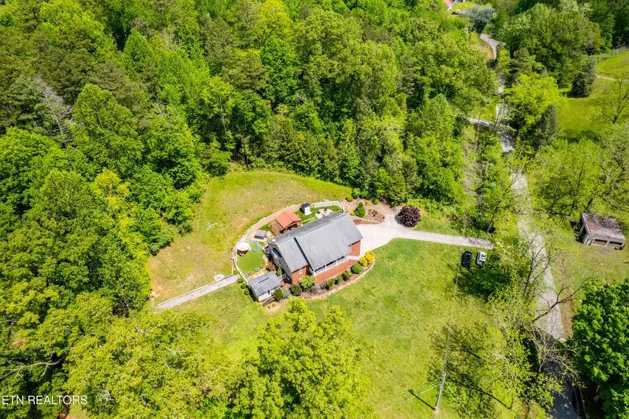 349 Rudd Hollow Rd, Townsend, TN 37882