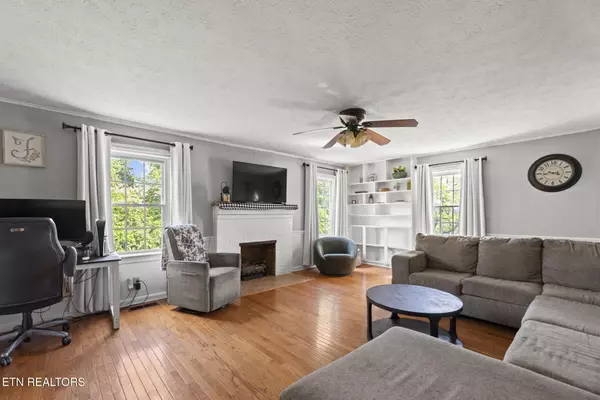 Clinton, TN 37716,313 Lamar Ave