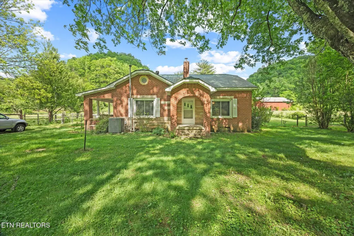 Whitleyville, TN 38588,747 Hunting Creek Rd