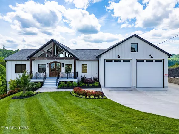 Maynardville, TN 37807,623 Panoramic DR