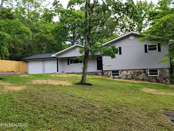 318 Shady LN, Kingston, TN 37763