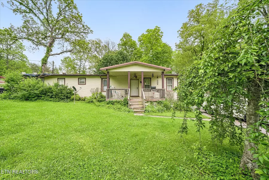 2020 Leisure LN, Crossville, TN 38572