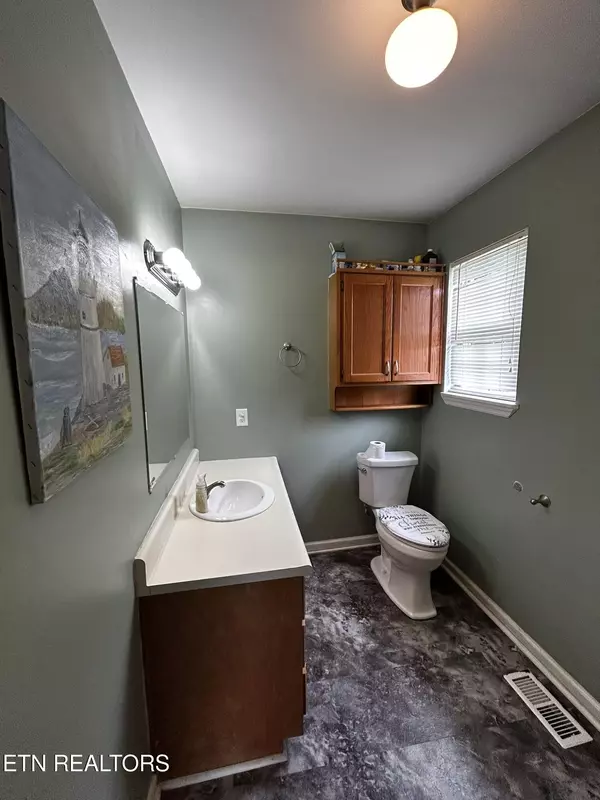 Tazewell, TN 37879,154 Cristo Rd