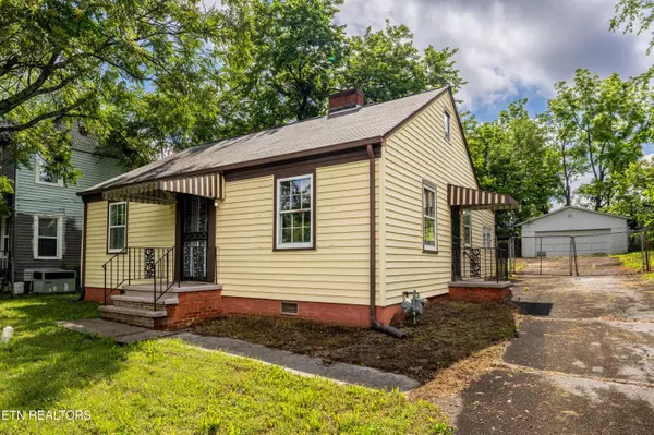 Knoxville, TN 37917,2524 Washington PIKE