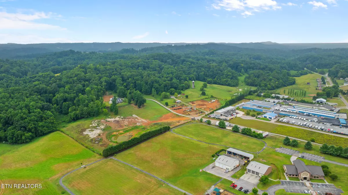 Louisville, TN 37777,3635 Louisville Rd