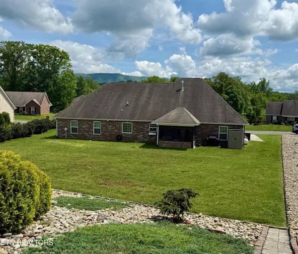 Maryville, TN 37803,1617 Millstone DR