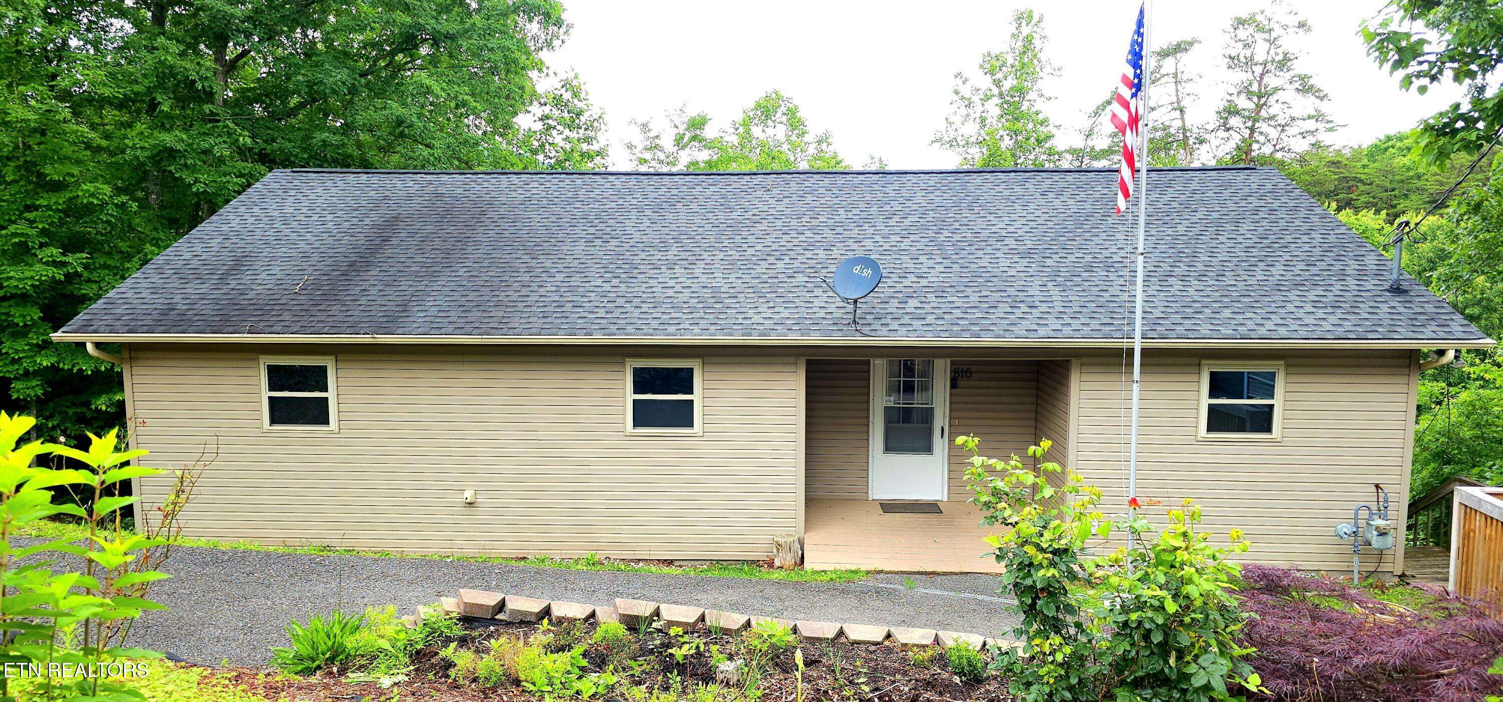 816 Gold Dust DR, Pigeon Forge, TN 37863