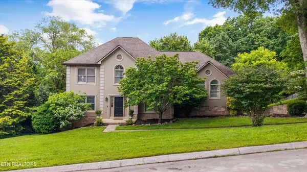 513 Summit Lake CT, Knoxville, TN 37922