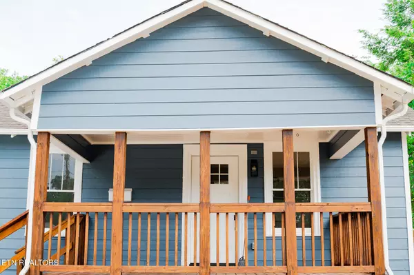 Knoxville, TN 37918,206 Hillcrest DR