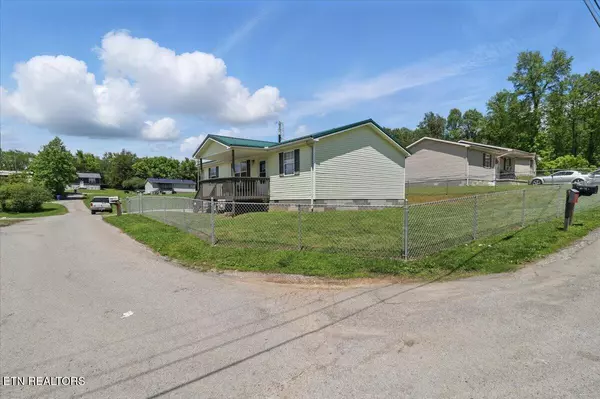 Middlesboro, KY 40965,138 Robinson LN