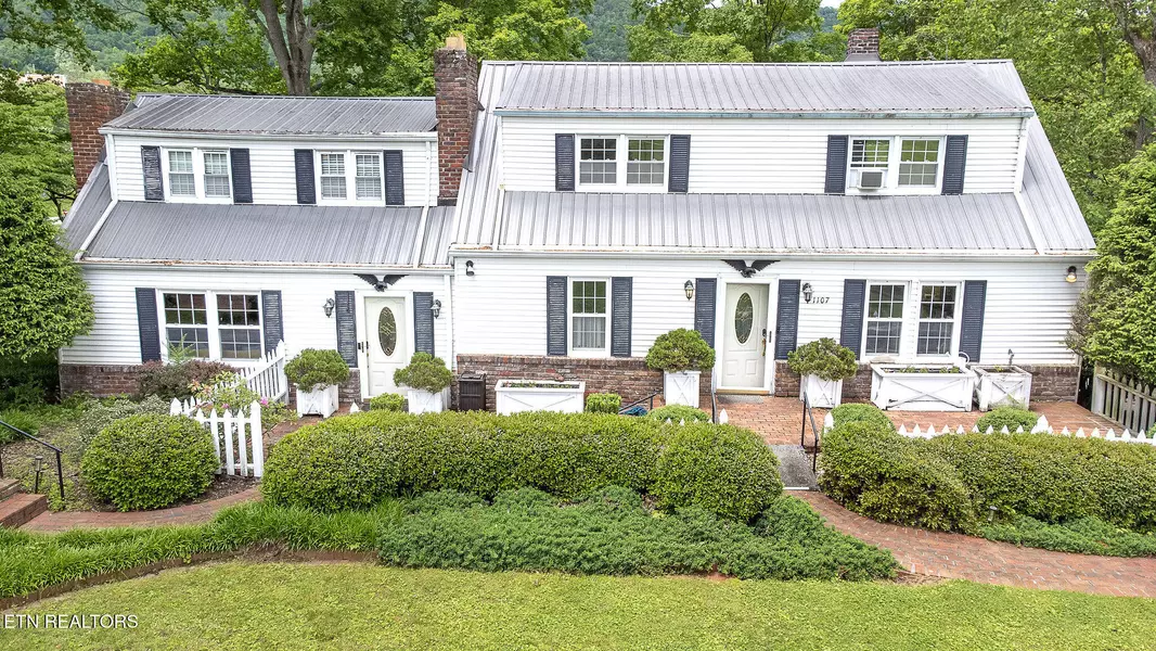 1107 Elm St, Lafollette, TN 37766