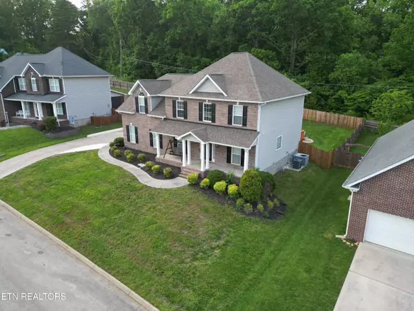 Knoxville, TN 37918,6131 Wishing Well LN