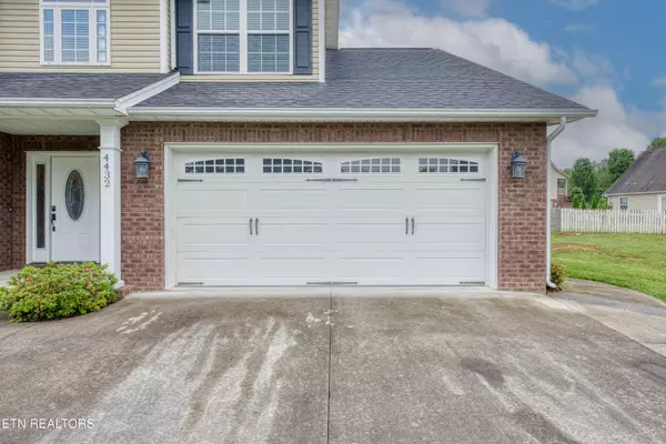 Morristown, TN 37814,4432 Old Colony LN