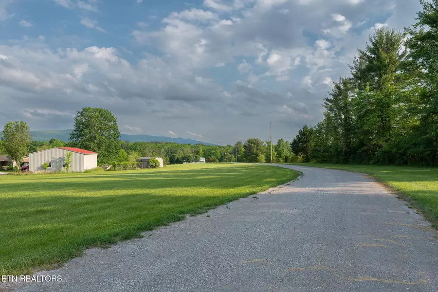 409 Turner Rd, Crossville, TN 38555