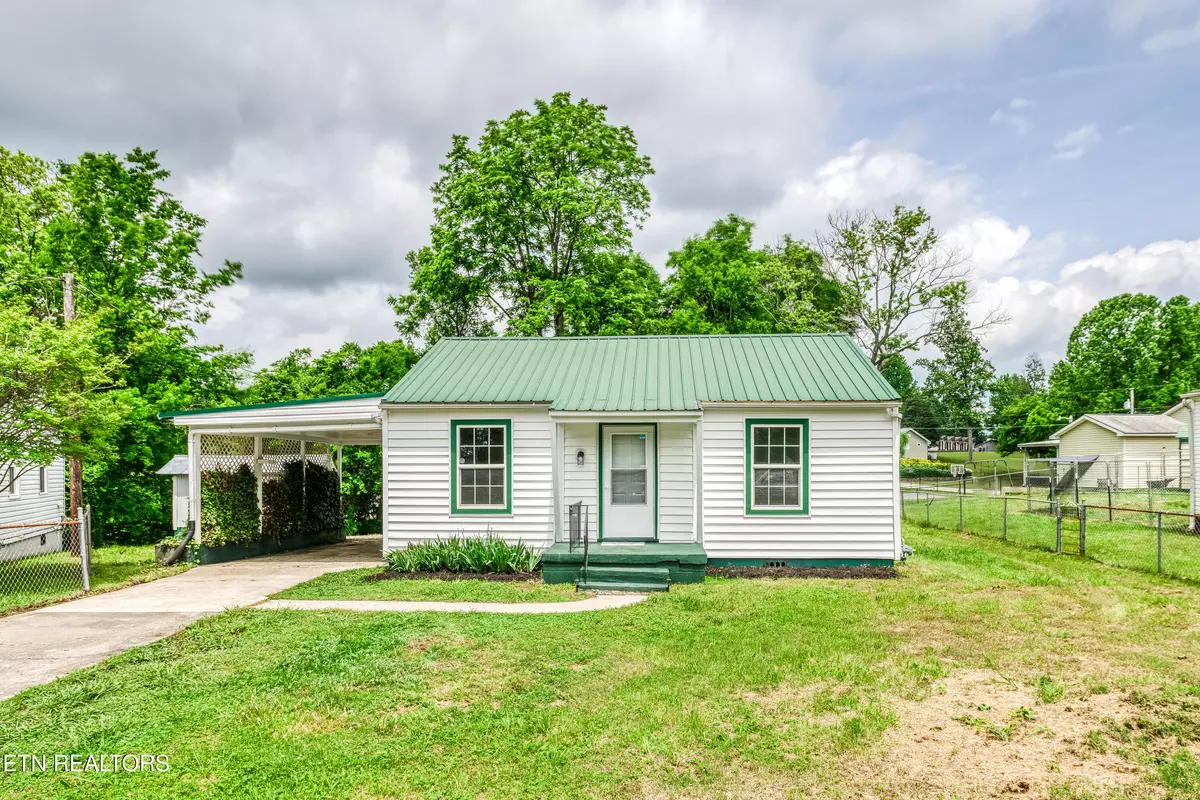 Harriman, TN 37748,116 Davis CIR