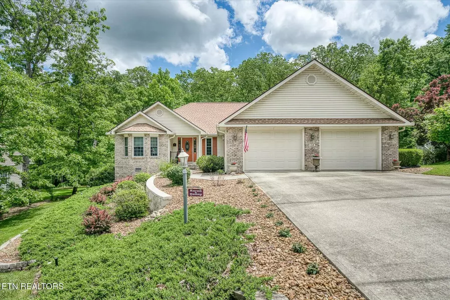114 Bent Oak TER, Fairfield Glade, TN 38558