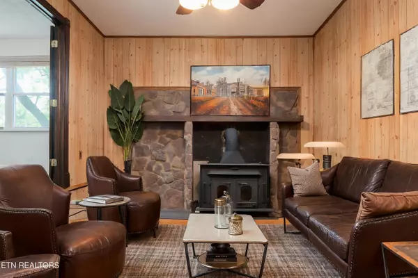 Knoxville, TN 37918,6616 Andoah Rd