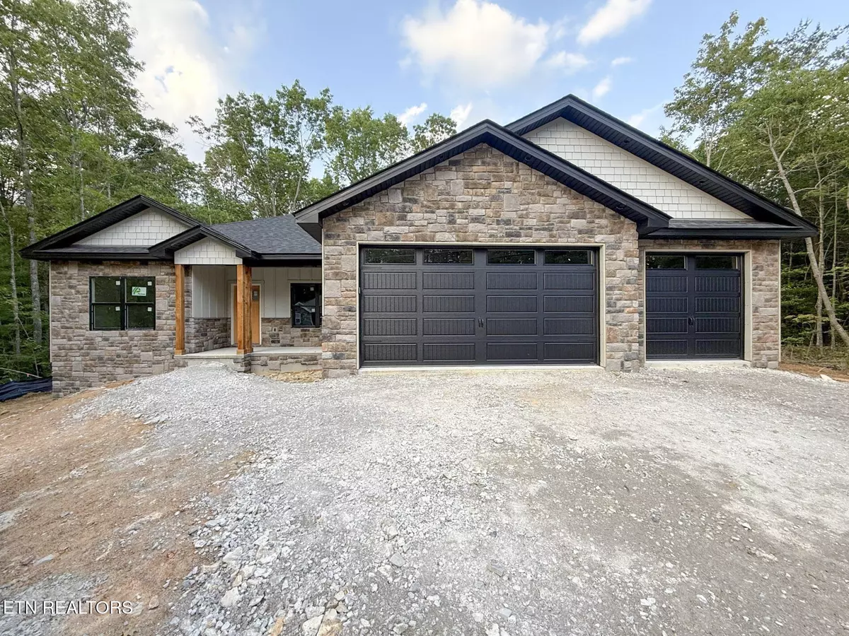 Crossville, TN 38558,115 Hawes CIR