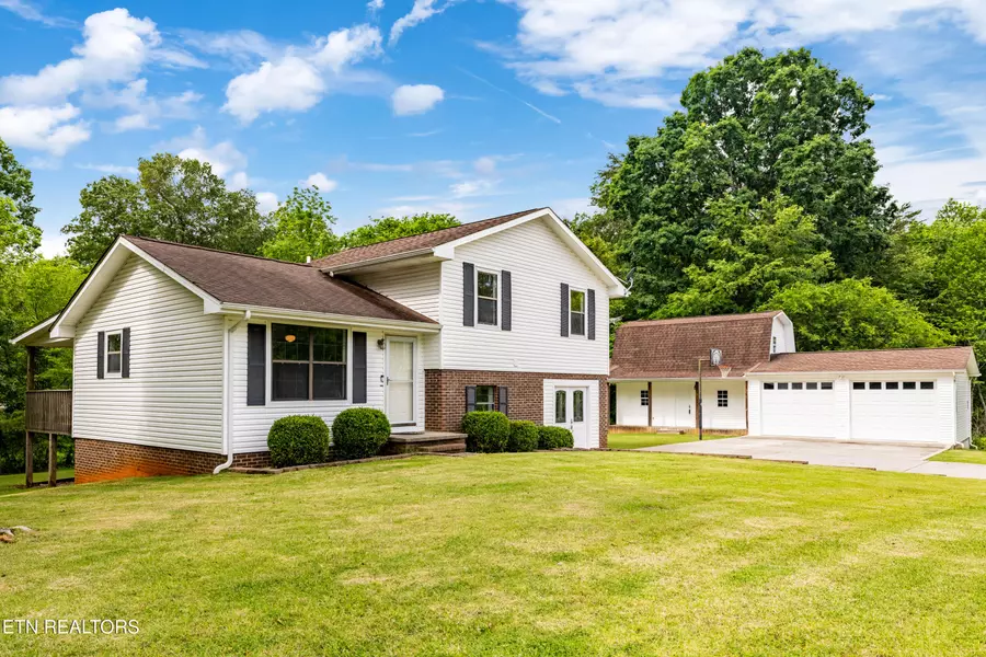 127 Lakewood CIR, Madisonville, TN 37354