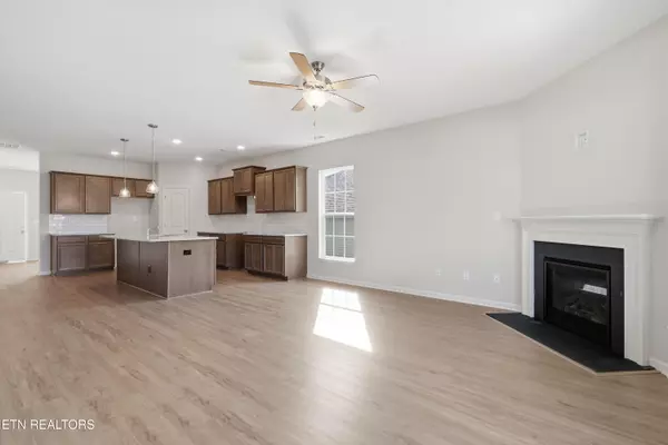 Maryville, TN 37801,3649 Crimson CIR