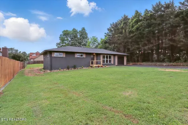 Maryville, TN 37803,804 Cedar St