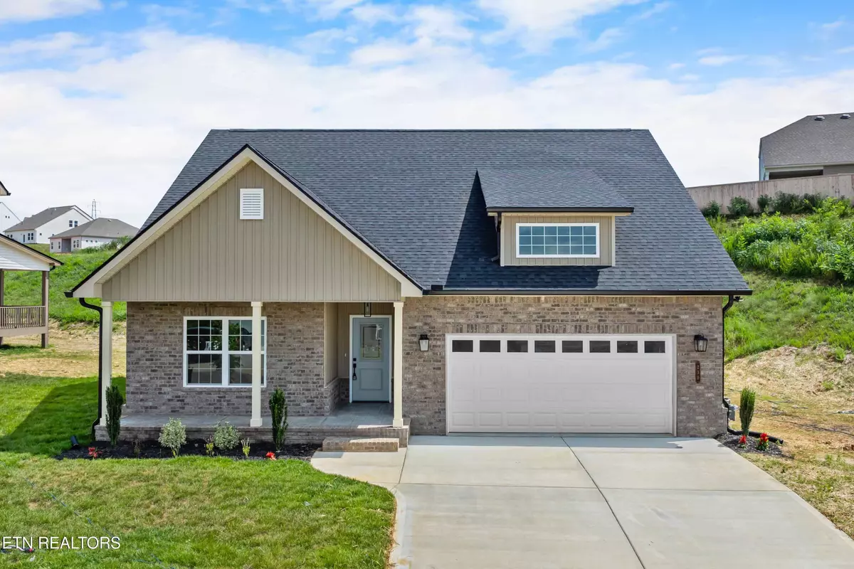 Lenoir City, TN 37771,230 Sugar Maple Tr