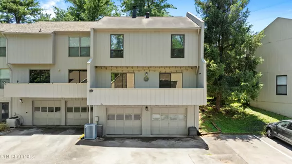 8707 Olde Colony Tr #17, Knoxville, TN 37923