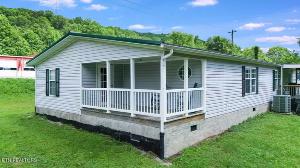 Rocky Top, TN 37769,3231 Lake City Hwy