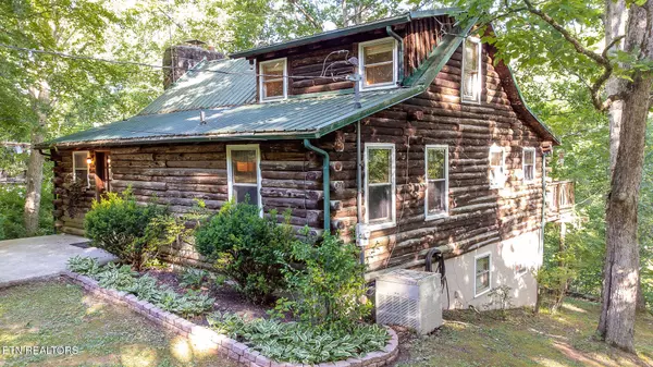 Lafollette, TN 37766,258 Marina LN