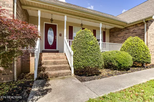 Loudon, TN 37774,309 Saligugi LN