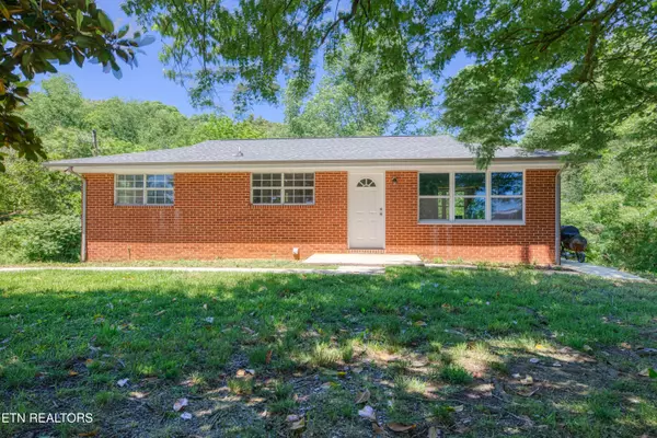 112 Carter DR, Loudon, TN 37774
