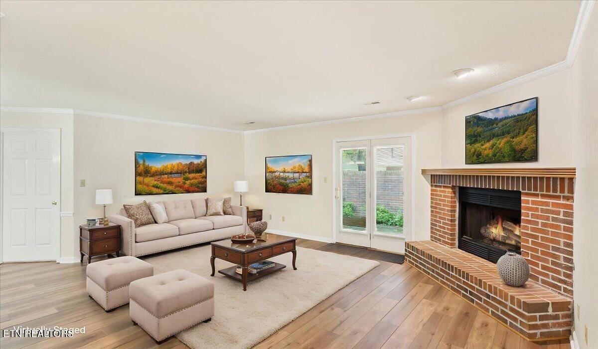 Knoxville, TN 37912,805 Cedar LN
