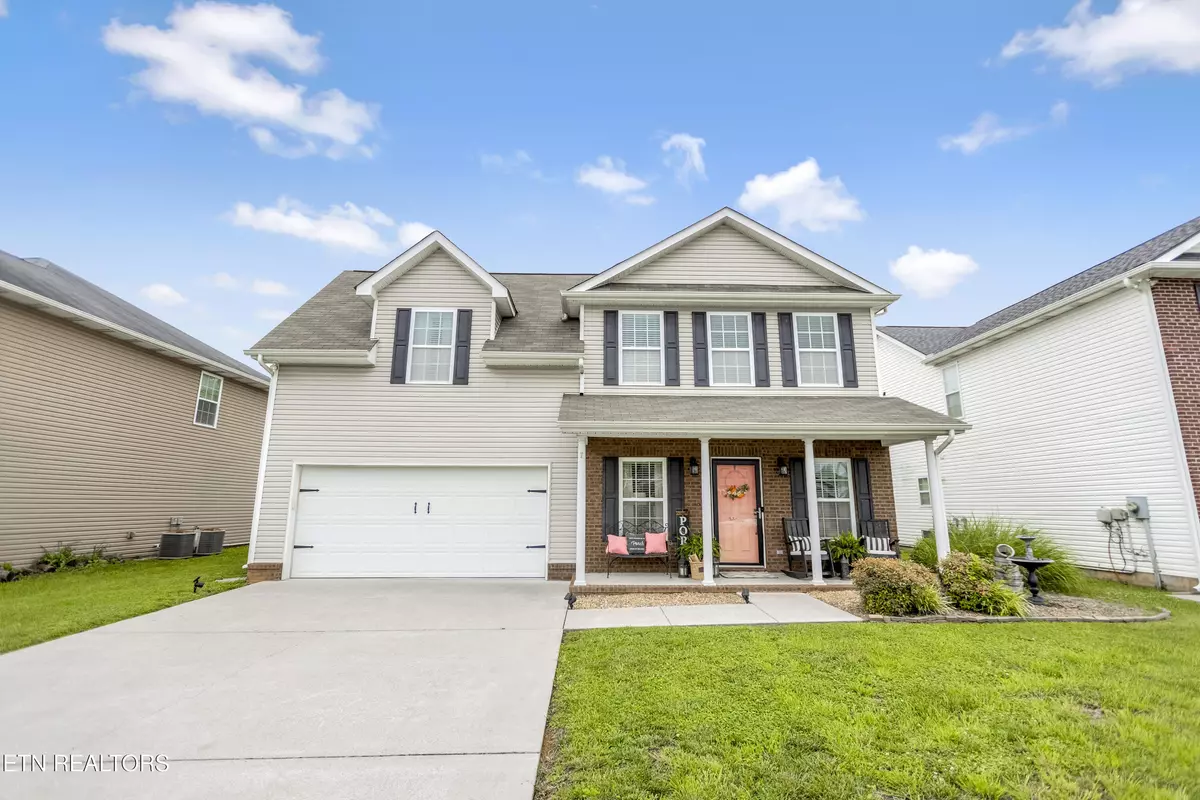 Knoxville, TN 37920,2717 Tuberose LN