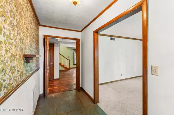 New Market, TN 37820,1032 Lost Creek Rd