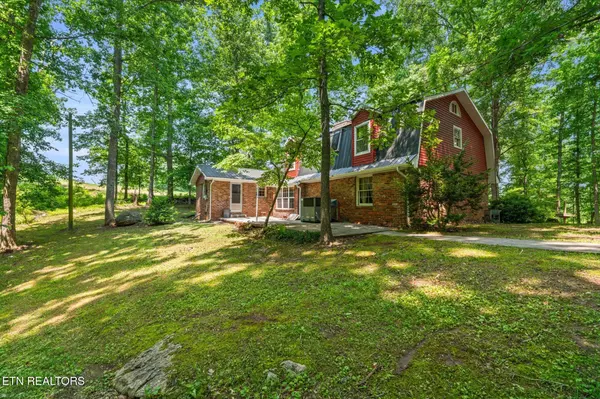 New Market, TN 37820,1032 Lost Creek Rd