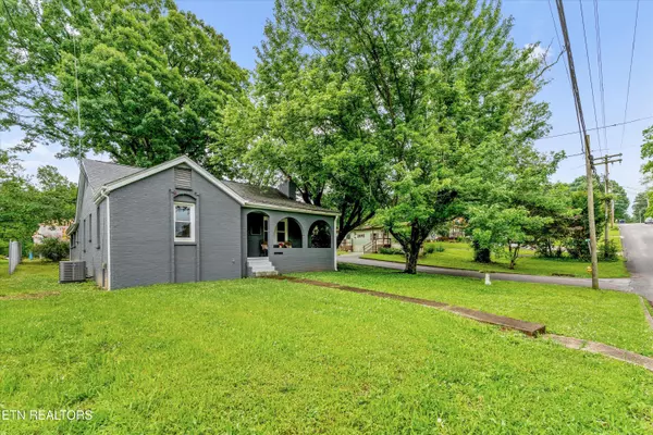 Lenoir City, TN 37771,520 7th Ave
