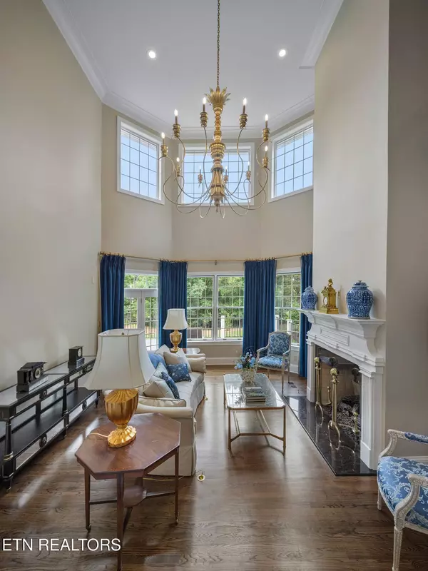 Knoxville, TN 37919,5316 Bent River Blvd